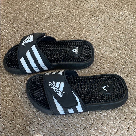 ADIDAS slides - Picture 2 of 7